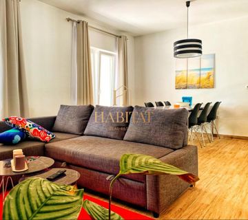 Istra , Pomer , kuca 280m2 , tri stana , jedan apartman , bazen - cover
