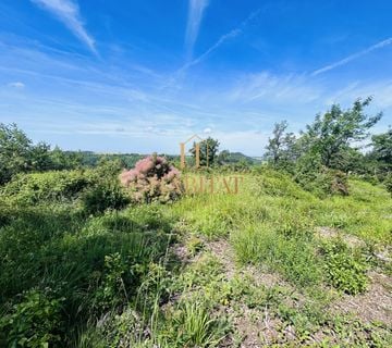 Istra , Kaštel , gradjevinska parcela 1044m2 ,otvoren pogled na prirodu - cover