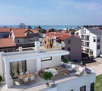 Istra , Zambratija , 2 SS + DB , penthouse 150m2 , 3 parkinga , 300m od mora - cover