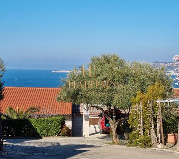 Istra , Garsonjera 37m2 , 100m od mora ,sa pogledom na more , Crveni Vrh - cover