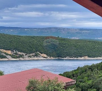 Istra, Peruški legalizirana kuća u prirodi sa pogledom na more - cover