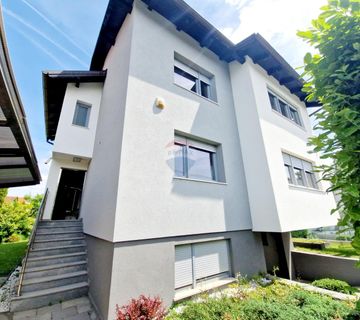 Maksimir, Laščina | Moderna Obiteljska Vila, 395m2, kompletno renovirana - cover