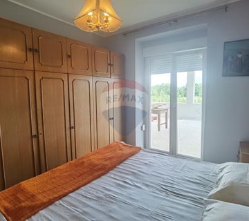 ISTRA, Marčana - Kuća 150m2 na okućnici od 1900m2 - cover