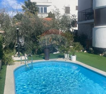 MALINSKA-kuća sa šest apartmana i bazenom -uhodani posao - cover