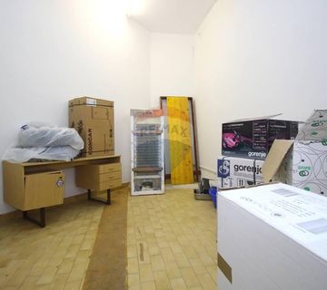 Novi Vinodolski, centar, poslovni prostor - cover