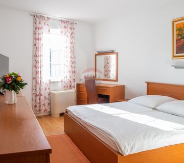 Otok Rab, Supetarska Draga, 4. sobna vila s bazenom 332 m2 - cover