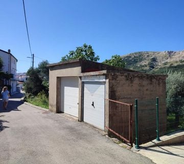 Draga Bašćanska - garaža 18m2, spremište 5 m2 i maslinik 120 m2 - cover