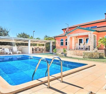 Istra,Umag-Vila s bazenom i dodatnim apartmanom - cover