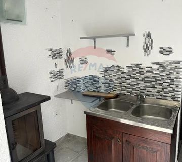 Istra,Kaštel-Buje,šarmantna kamena kuća u velikoj zelenoj oazi - cover