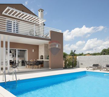 Istra, Peresiji moderna villa sa bazenom - cover