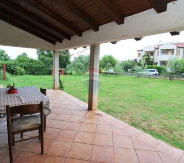 POREČ, okolica-samostojeća kuća sa velikom okućnicom i terasom - cover