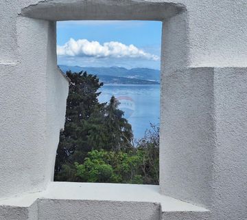 OPATIJA CENTAR - stan uz more - cover