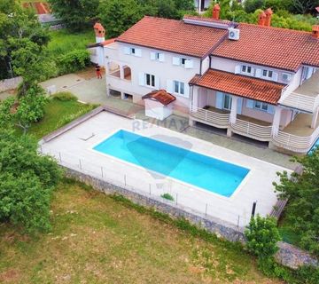 Rovinj,okolica,samostojeća kuća 260m2 na 1500m2 okućnice-otvoreni pogled na more - cover