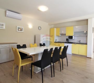 Istra, Kaštelir-Kuća s bazenom i pogledom na more - cover