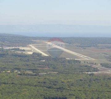 Pula - 23.250 m2 građevinskog terena u industrijskoj zoni - cover