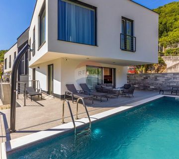 Opatijska rivijera-moderna villa sa bazenom - cover