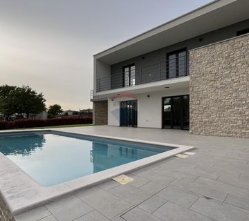 Poreč - okolica, moderna novogradnja sa bazenom - cover