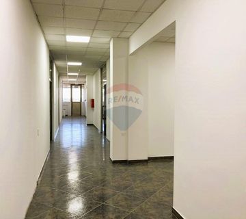 Zagreb, Novi Zagreb, poslovni prostor uredske namjene 1465 m2 - cover