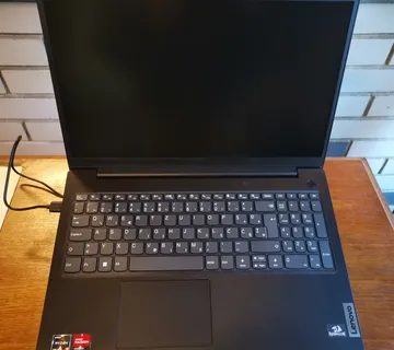 Lenovo V15 G4, Ryzen 5-7520U/16GB/512GB SSD/AMD Radeon/15.6" - cover