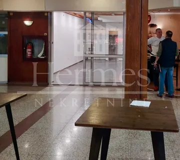 Lokal Na Vrlo Prometnoj Lokaciji, Importanne Centar - Zagreb