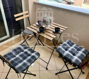 1,5-SOBAN NAMJEŠTEN APARTMAN (30 m2) S POGLEDOM NA MORE, NOVI VINODOLSKI - cover
