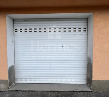 GARAŽA, PANTOVČAK, VALE VOUKA - cover