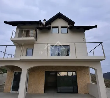 Luksuzna kuća za odmor u prirodi, namještena, 150m2, Blaguša, Sesvete - Blaguša, Zagreb