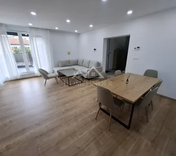 Stan u duplex kući , Mlinovi Hills, 152 m2, (5S), garaža, 1VPM - Zagreb