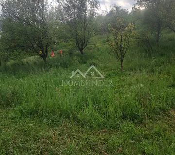 Građevinsko zemljište s građevinskom dozvolom, 753 m2, plaćen projekt za gradnju - cover