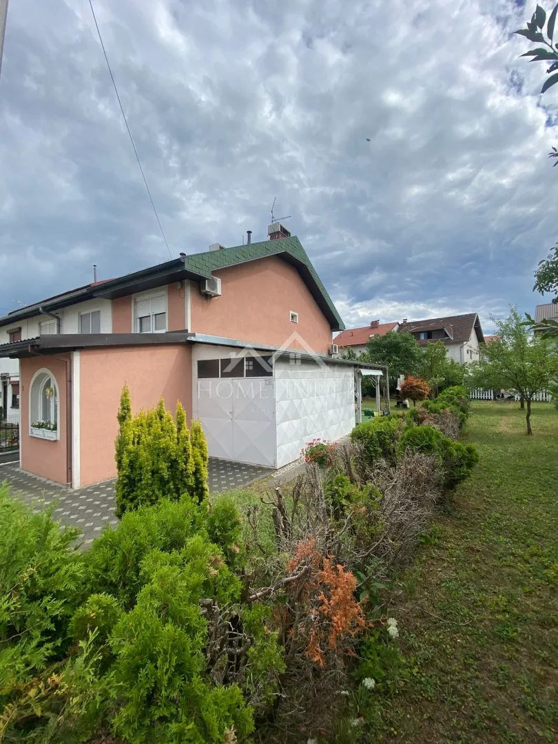 Prostrana kuća 127 m² s garažom i terasom – Velika Gorica - cover