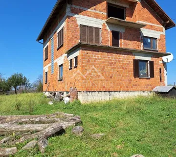 Kuća Pokupska Slatina, 200 m2 - Slatina Pokupska, Glina