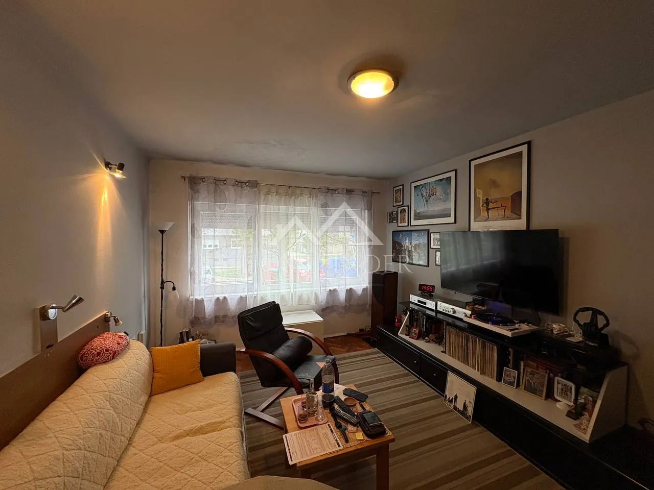 Stan (2S): Sisak (centar), 55,80 m2 - cover