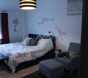 Stan 65m², Samobor centar