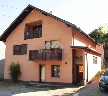 Kuća 250m², Jastrebarsko okolica - Malunje, Jastrebarsko