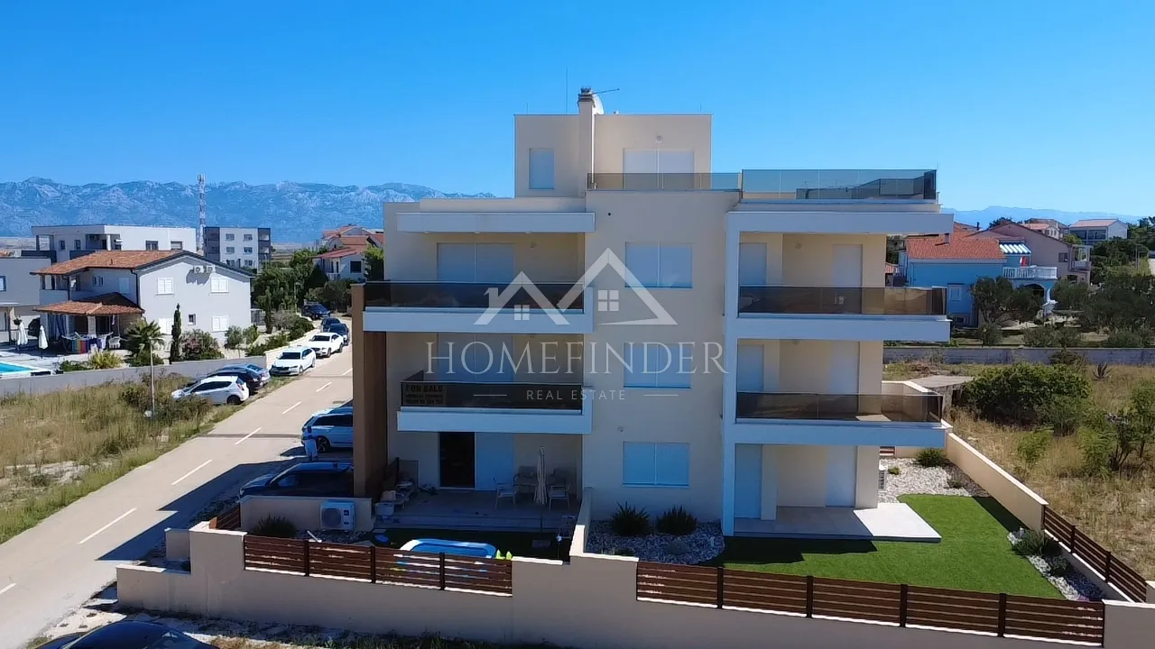 Luksuzni dvoetažni Penthouse s pogledom na more, 112m2, Povljana, NOVOGRADNJA - cover