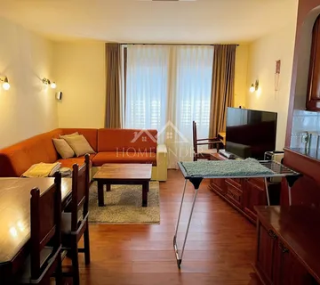 Stan na TOP lokaciji, 77m², Poreč - cover