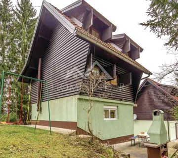 Drvena kuća, Gorski kotar, Hajdine, 75m2, 1500m2 okućnica - cover