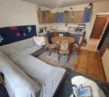Stan u Gajnicama, 55 m2, (3S), povoljna ponuda - Zagreb
