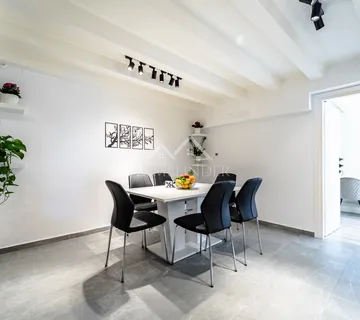 Moderno uređen peterosoban stan, 107,31 m2, blizina Borongaj Kampus - cover