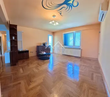3S Stan (107,60 m2), Zaprešić, Fabekova ulica