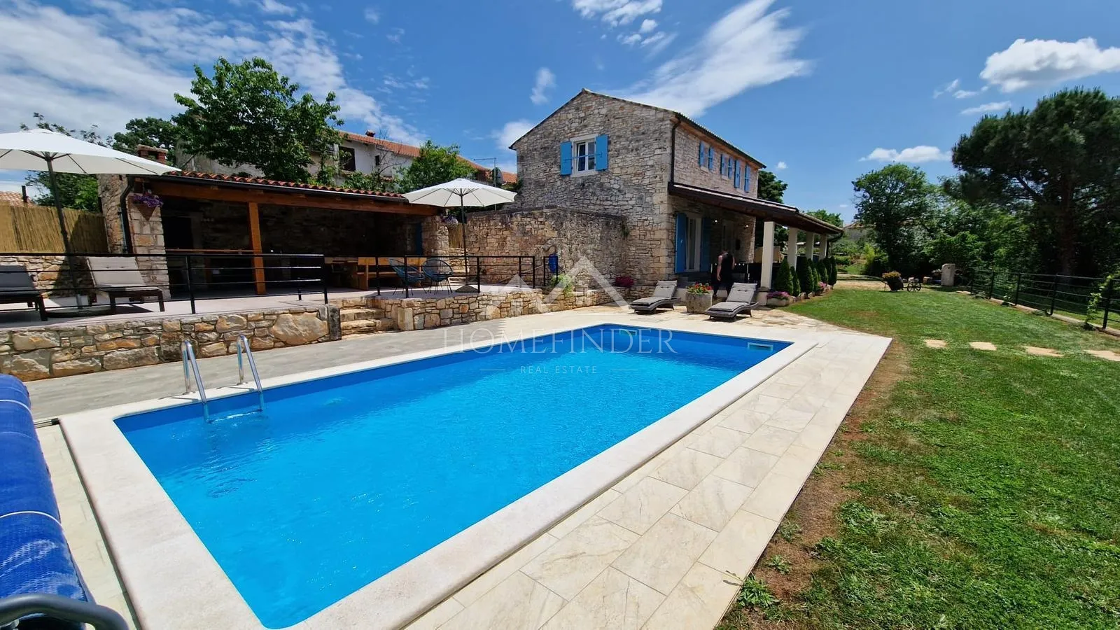 Kamena villa s bazenom, 160 m2, Stranići kod Lovreča - cover