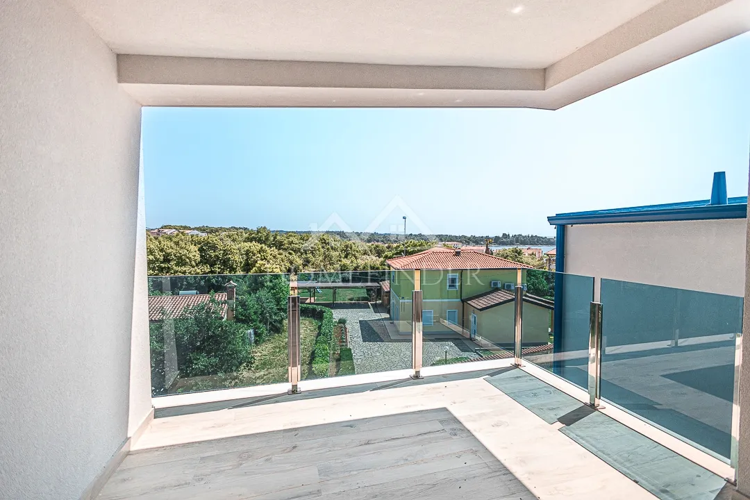 Stan, 300m od mora, Lovrečica 72m2, NOVOGRADNJA - cover