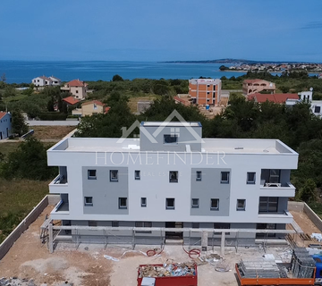 Moderan stan s velikim vrtom, Privlaka, 96m2, NOVOGRADNJA - cover