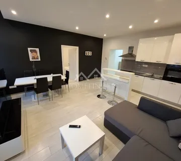 Moderno i elegantno uređen stan Ilica, 80.40, (3S),  - cover