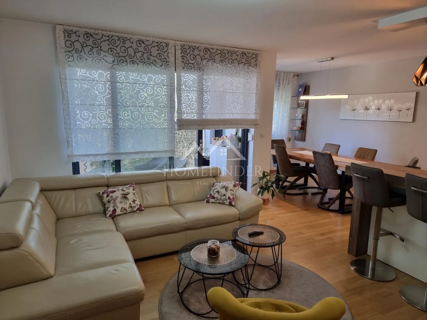 Predivan stan 152,82 m2, (5S), 2 loggie,1GPM, Donji Grad - cover