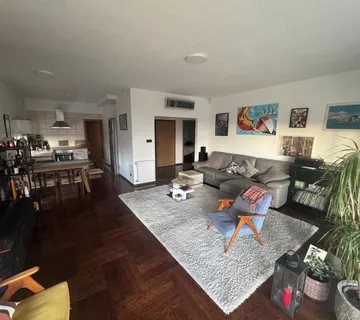 Prostrani stan, 107 m², (3S), Bukovac, Zagreb – s velikom terasom - cover