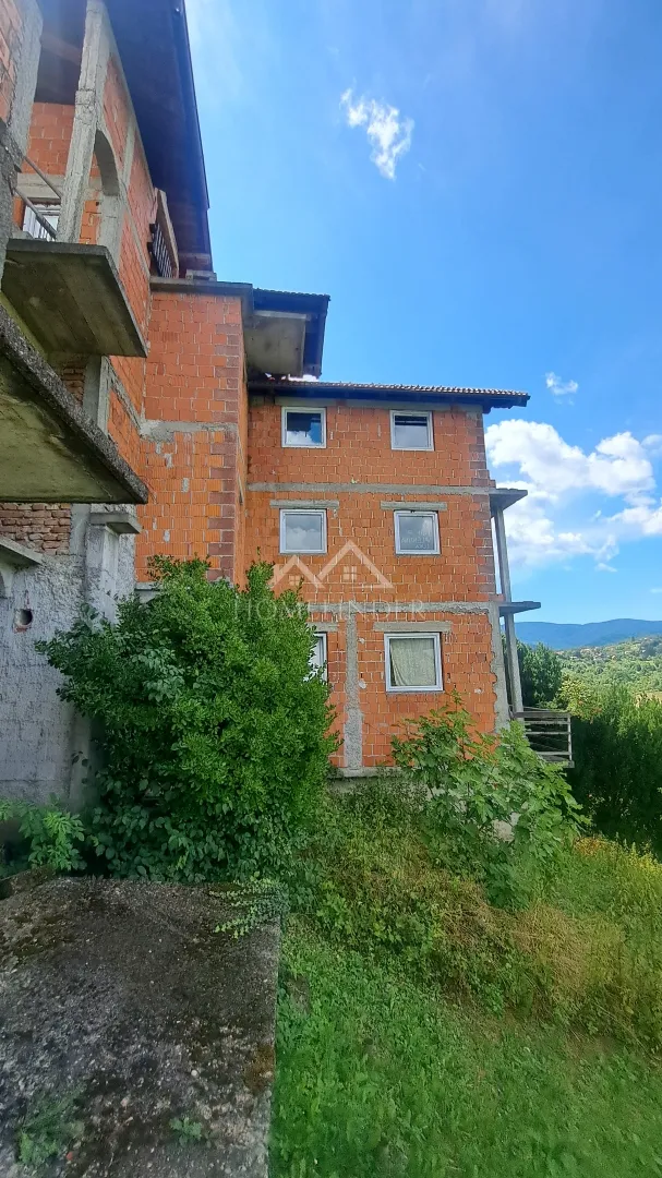 Kuća s prekrasnim pogledom, Novoselec, 350m2 - cover