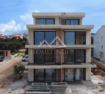 Stan sa pogledom, Mandre, 74m2, NOVOGRADNJA - cover