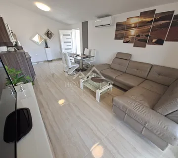 Moderni apartman, 3S, Vir- Novogradnja, 100m od mora, 70m2 - cover