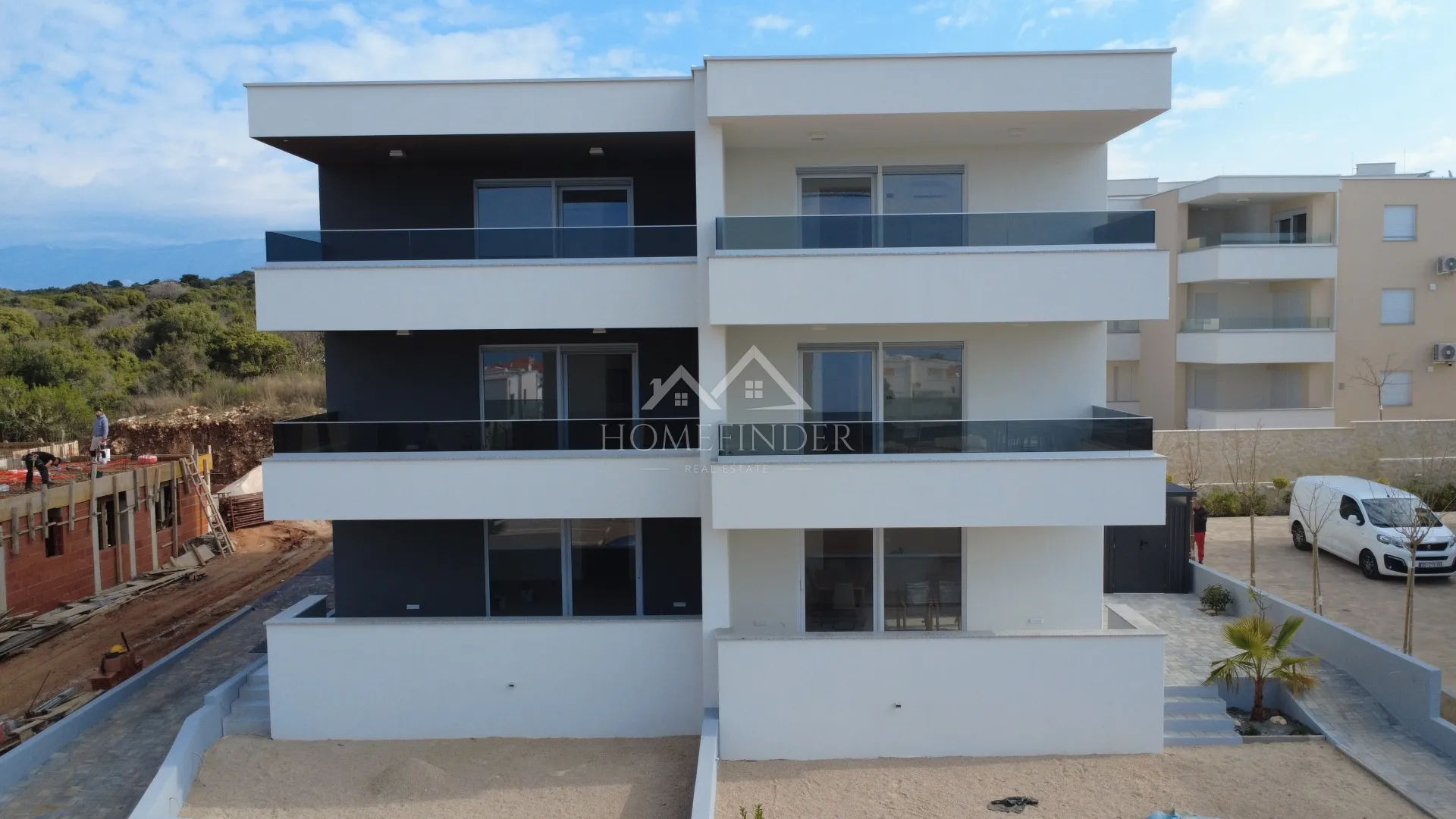 Stan s pogledom na more, 72m2, Novalja, NOVOGRADNJA - cover